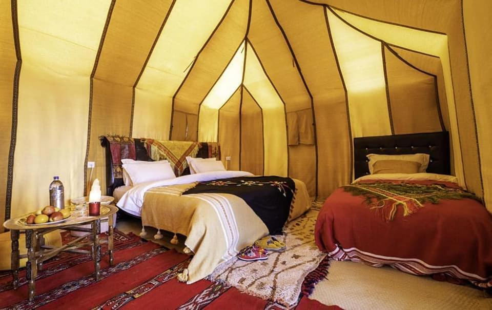 Luxury Desert Camp Мерзуга Экстерьер фото