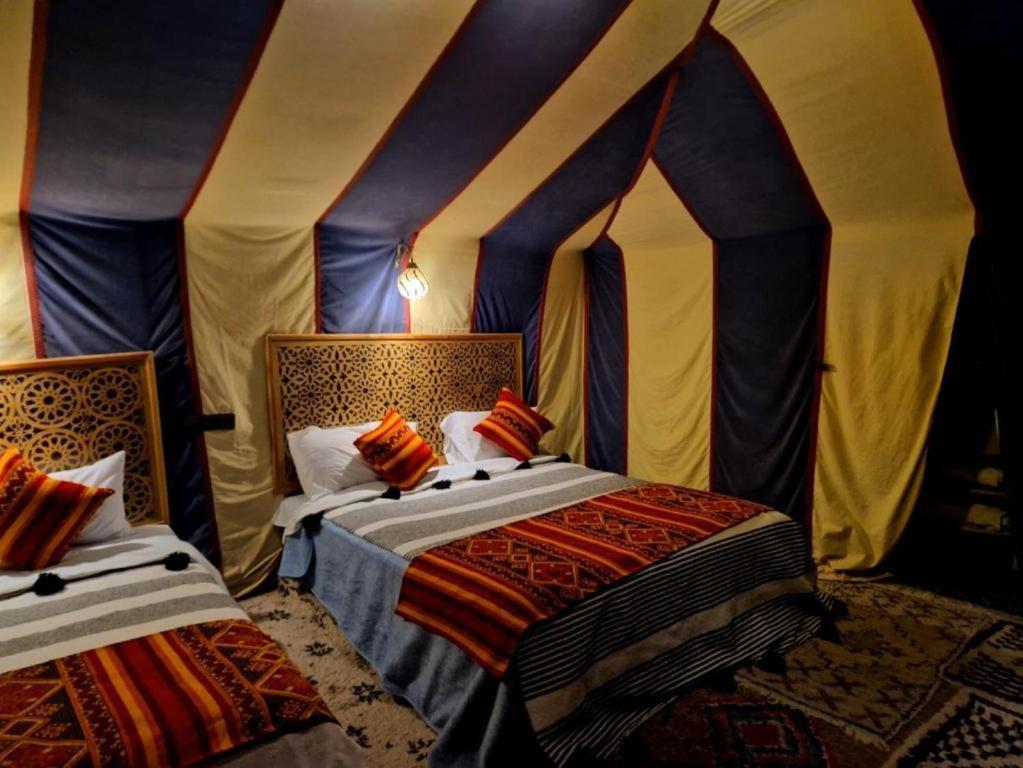Luxury Desert Camp Мерзуга Экстерьер фото