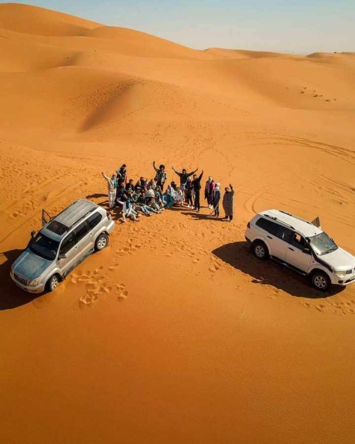 Luxury Desert Camp Мерзуга Экстерьер фото