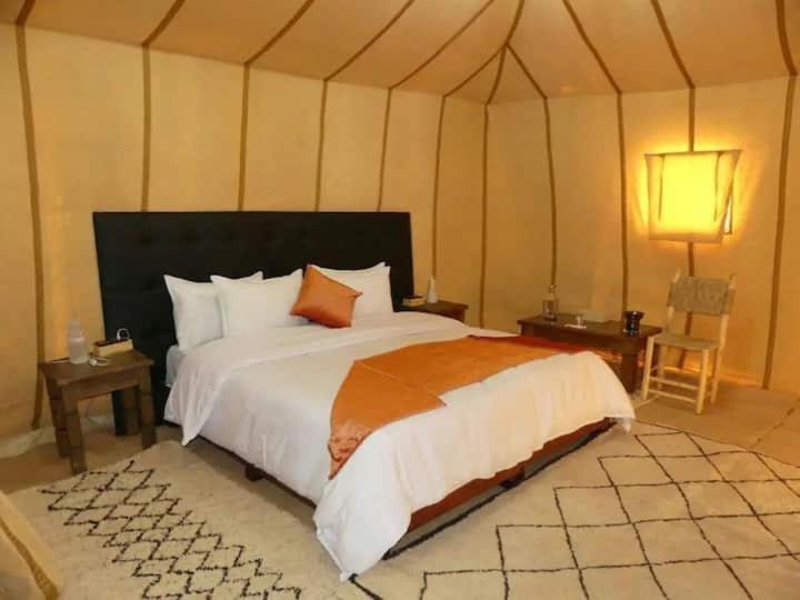 Luxury Desert Camp Мерзуга Экстерьер фото